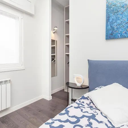 Elegant Metro A - By Openroma